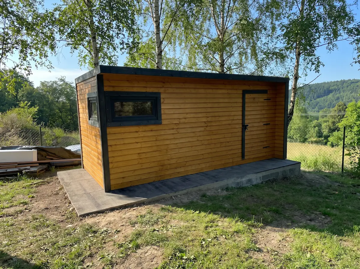 Dřevěný zahradní domek – pohled 8