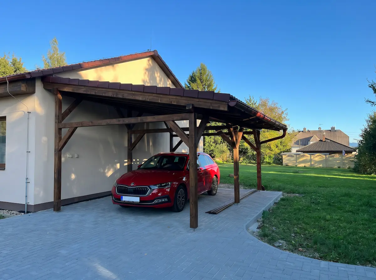 Stání na auto – pohled 3